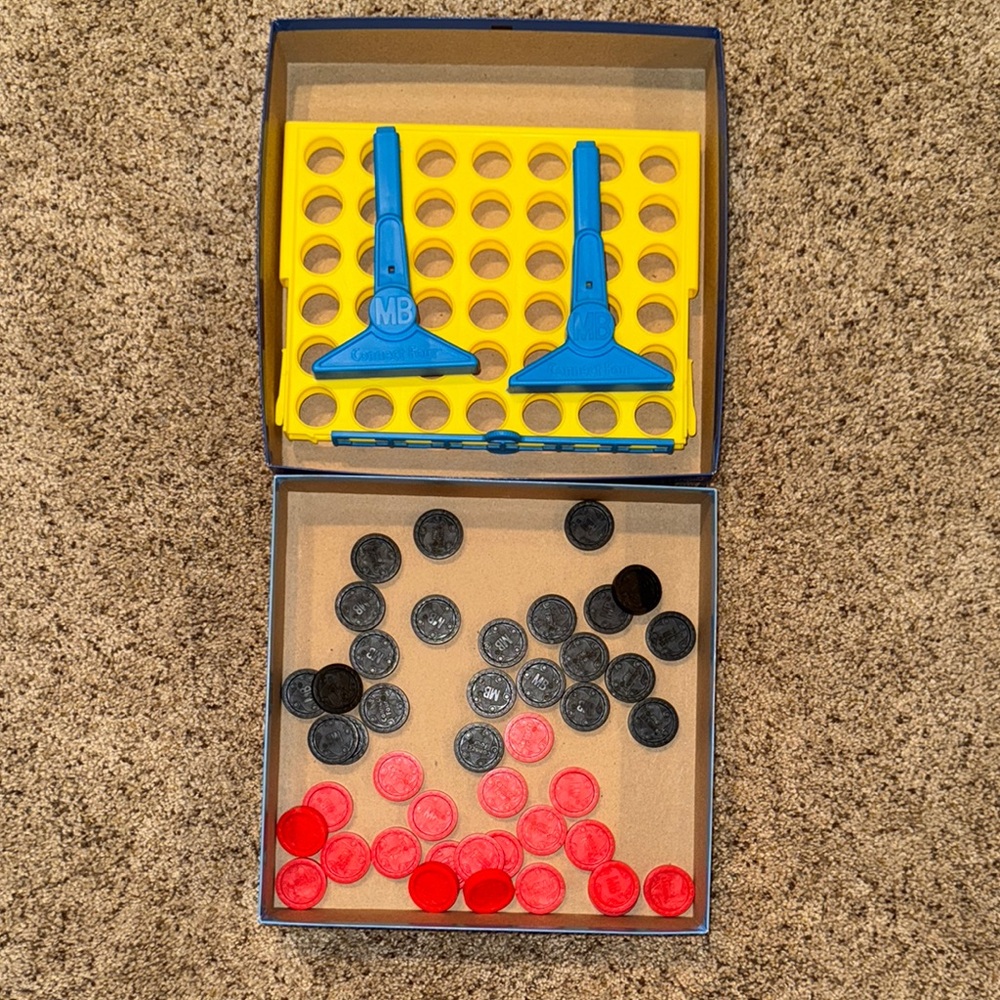 Connect Four Game - Picture 3 of 3